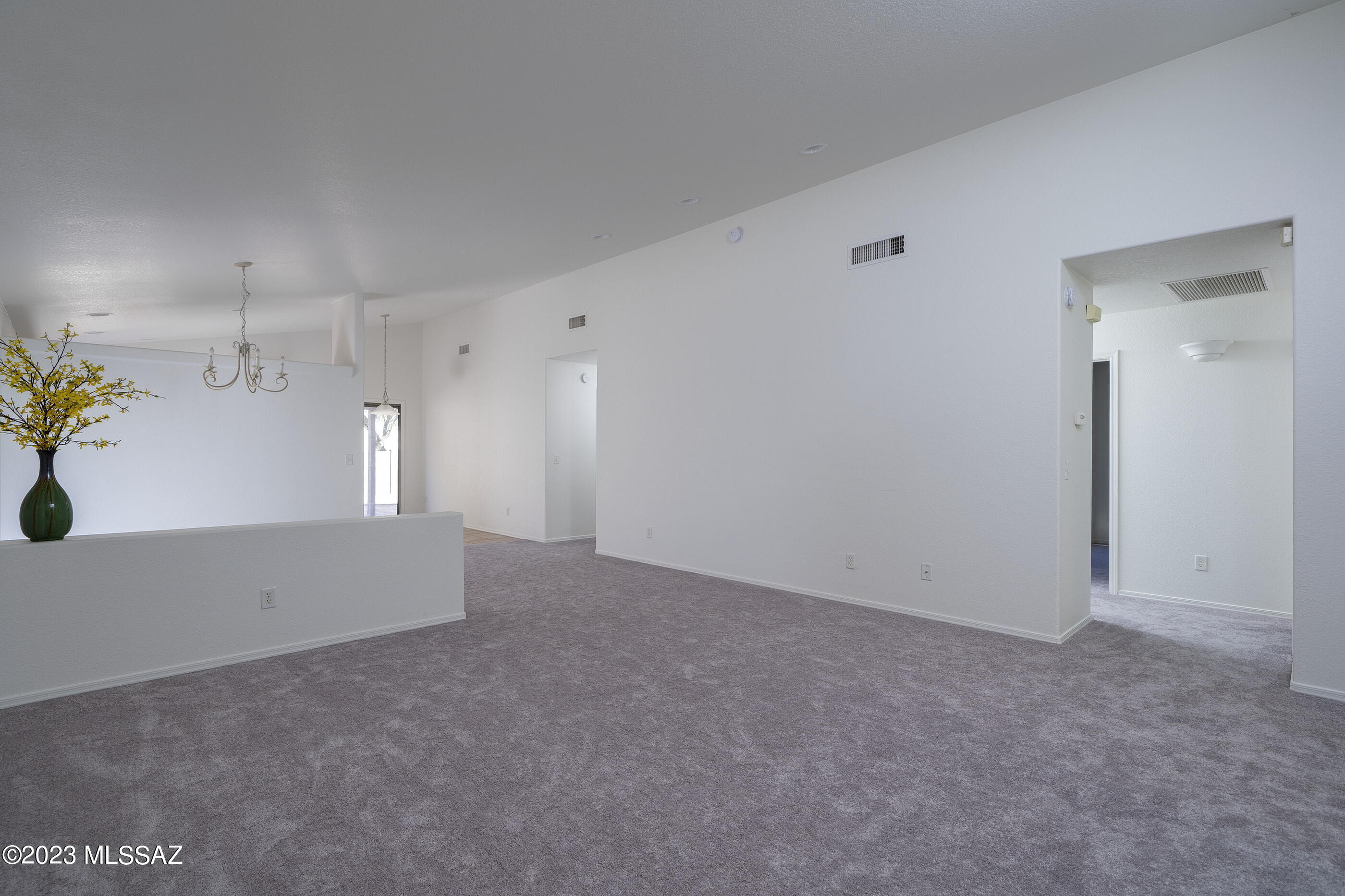 2444 West Rousseau Street Tucson, AZ 85741 - Photo 7 of 18 Gallery Image 7