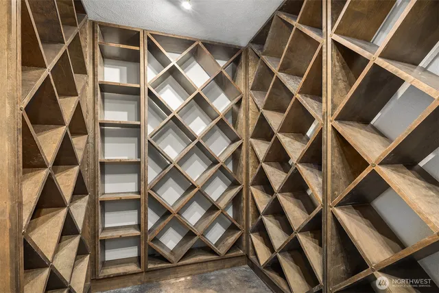 $6,750,000 | 107 Northwest Highland Drive, Seattle, WA 98177