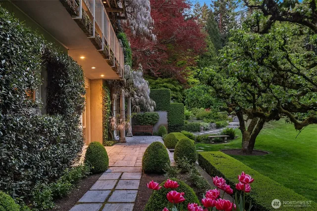 $6,750,000 | 107 Northwest Highland Drive, Seattle, WA 98177