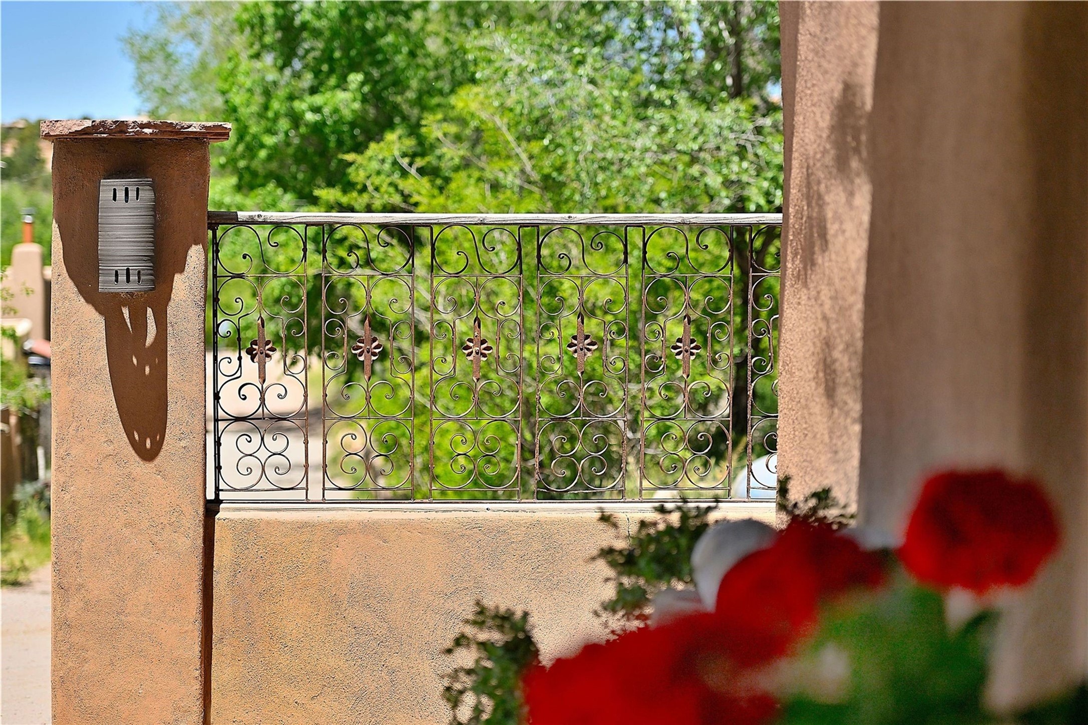 227 Rodriguez Street Santa Fe, NM 87501 - Photo 10 of 39