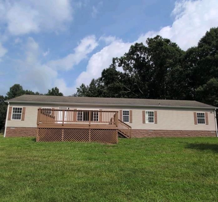 213 Walnut Grove Road Narrows, VA 24124 - Photo 4 of 4 Gallery Image 4
