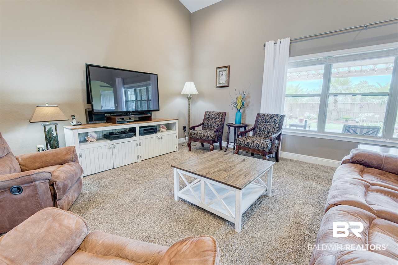 7023 Rocky Rd Loop Gulf Shores, AL 36542 - Photo 18 of 34 Great Room