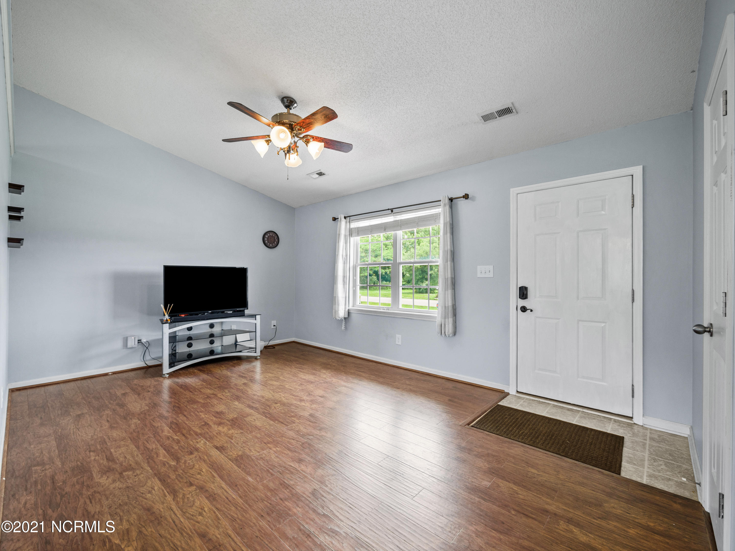 206 Hackney Ridge Lane Jacksonville, NC 28540 - Photo 16 of 39 206 Hackney Ridge Ln-22