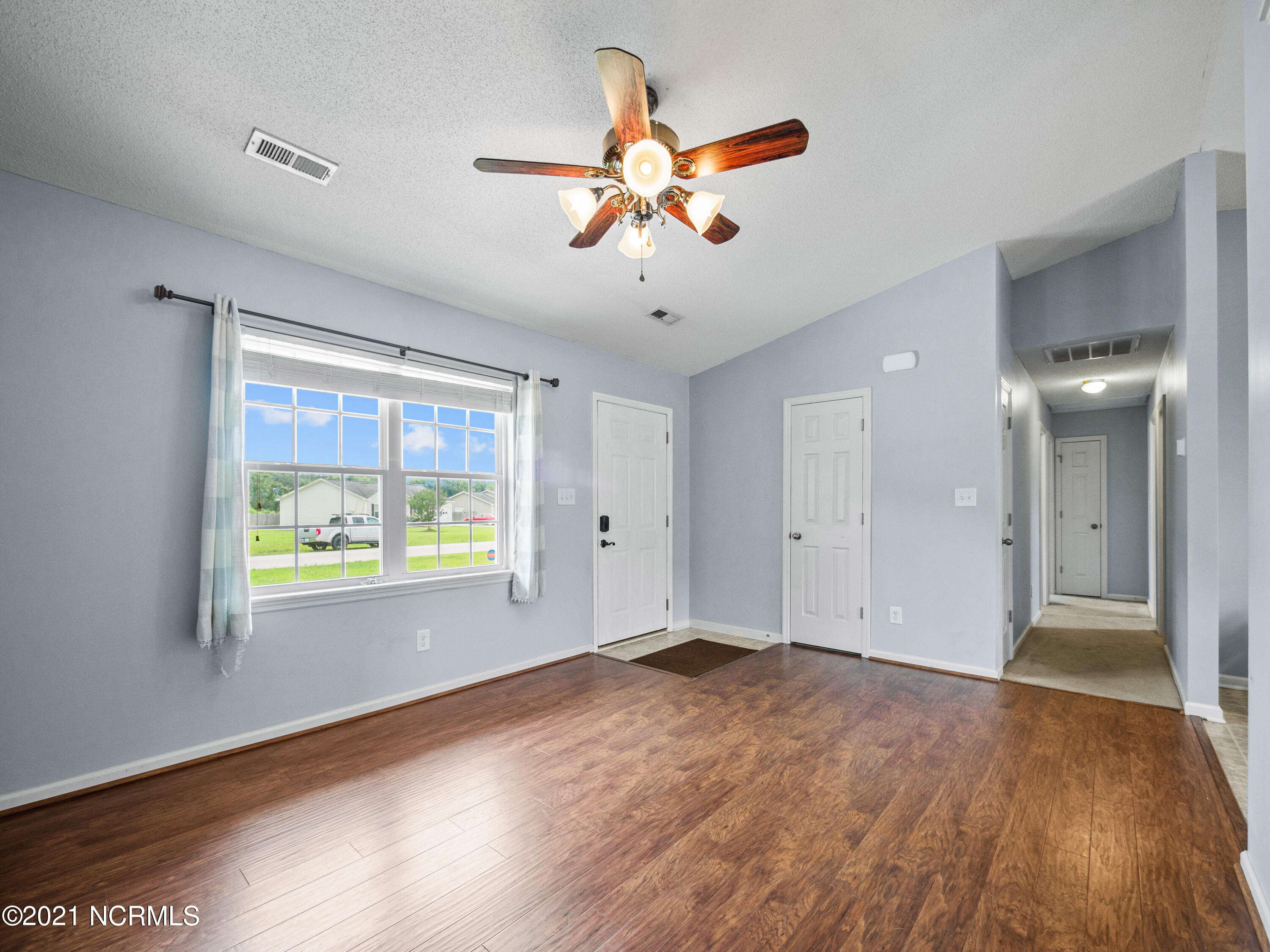 206 Hackney Ridge Lane Jacksonville, NC 28540 - Photo 18 of 39 206 Hackney Ridge Ln-24