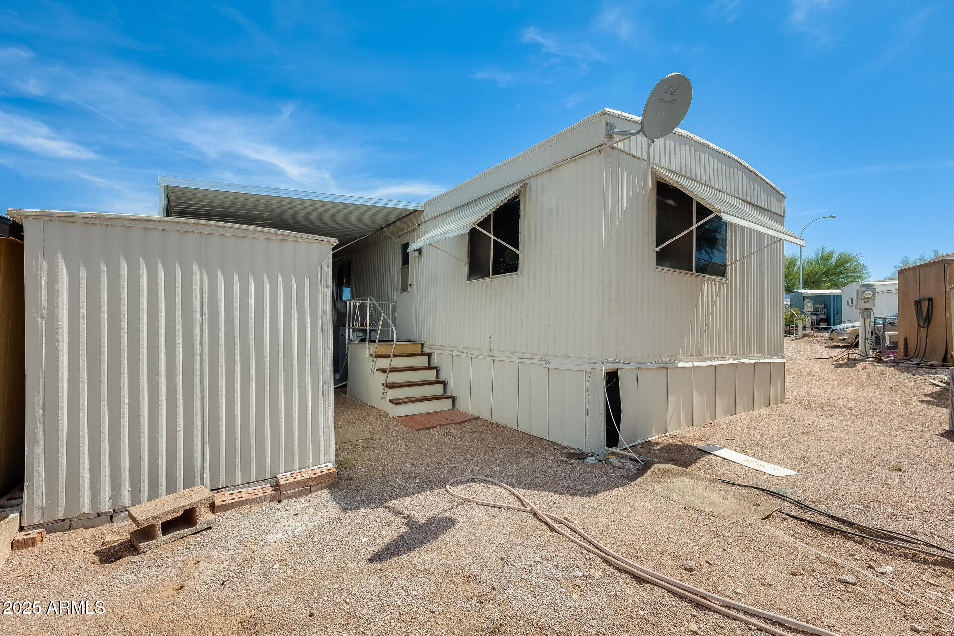 939 North Acacia Road, Unit 8 Apache Junction, AZ 85119 - Photo 5 of 27 Gallery Image 5