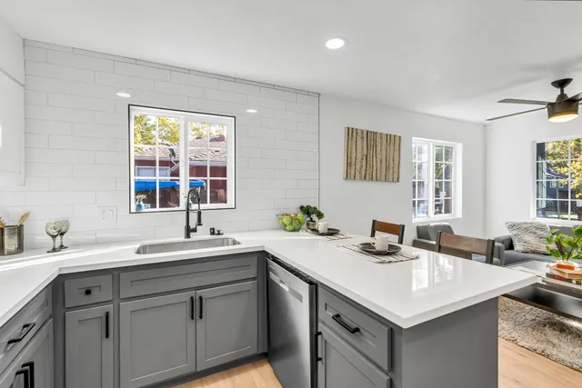 a view of livingroom with furniture and wooden floor