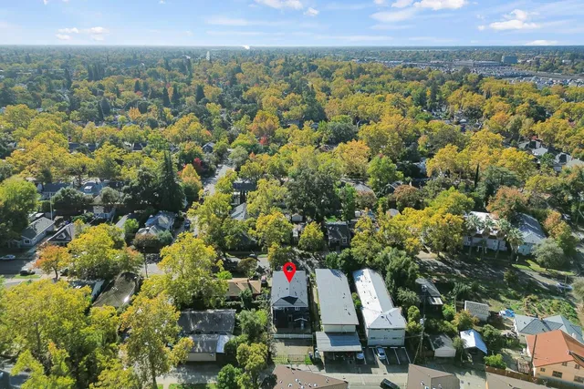 $1,295,000 | 2657 2nd Avenue, Sacramento, CA 95818