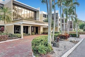 16100 Golf Club Road, Unit 306 Weston, FL 33326 - Photo 2 of 28 Photo 2