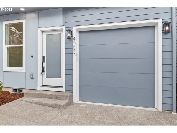 a house view with outdoor space