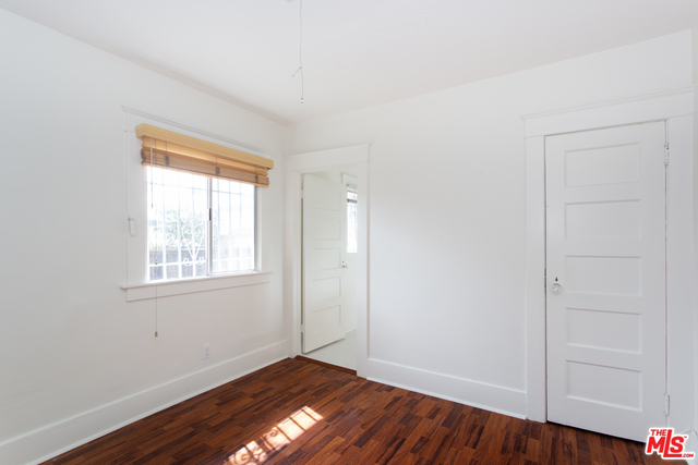 320 4th Avenue, Unit 1 Venice, CA 90291 - Photo 12 of 20
