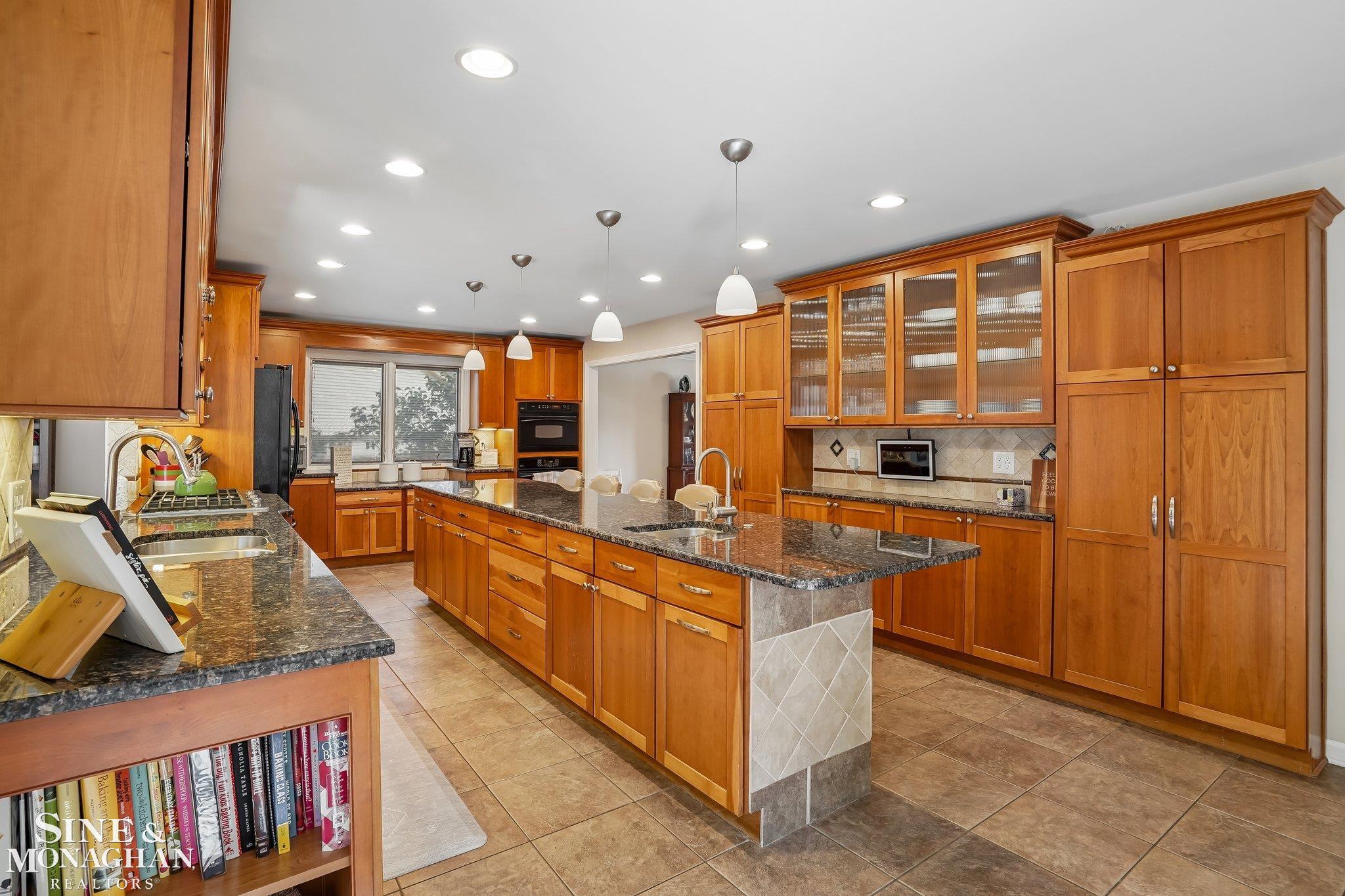 3473 Summit Ridge Drive Rochester Hills, MI 48306 - Photo 10 of 44
