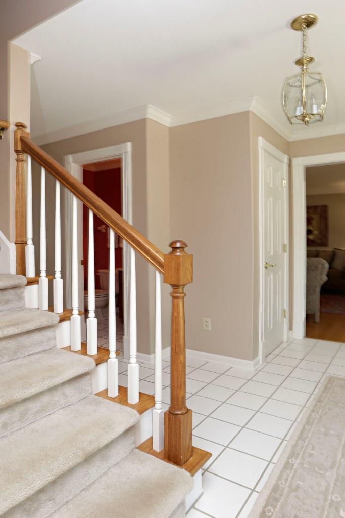 948 Rockbridge Road Lexington, KY 40515 - Photo 5 of 35 948 Rockbridge - 003