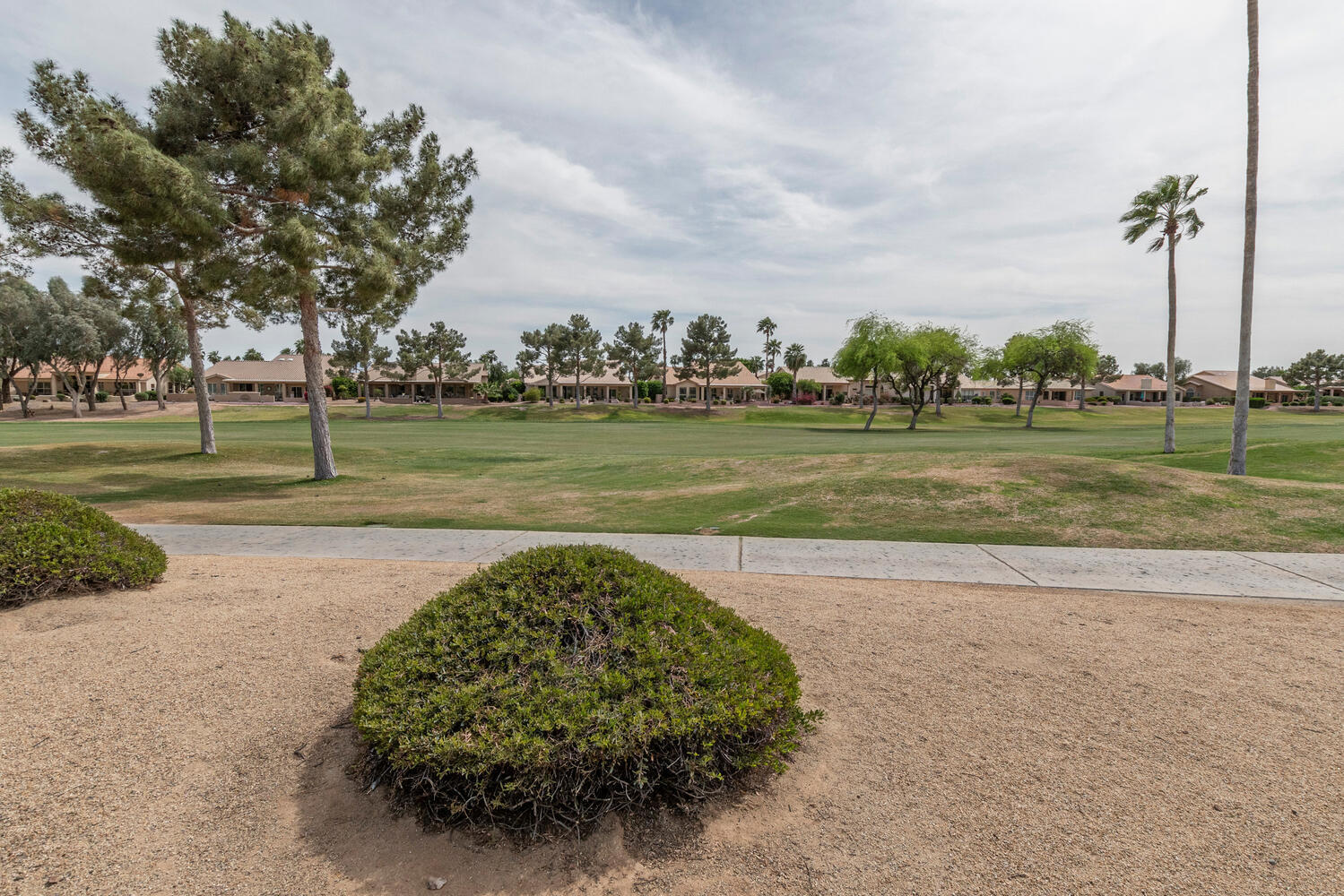 15581 Piccadilly Road Goodyear, AZ 85395 - Photo 21 of 26 Golf Course View