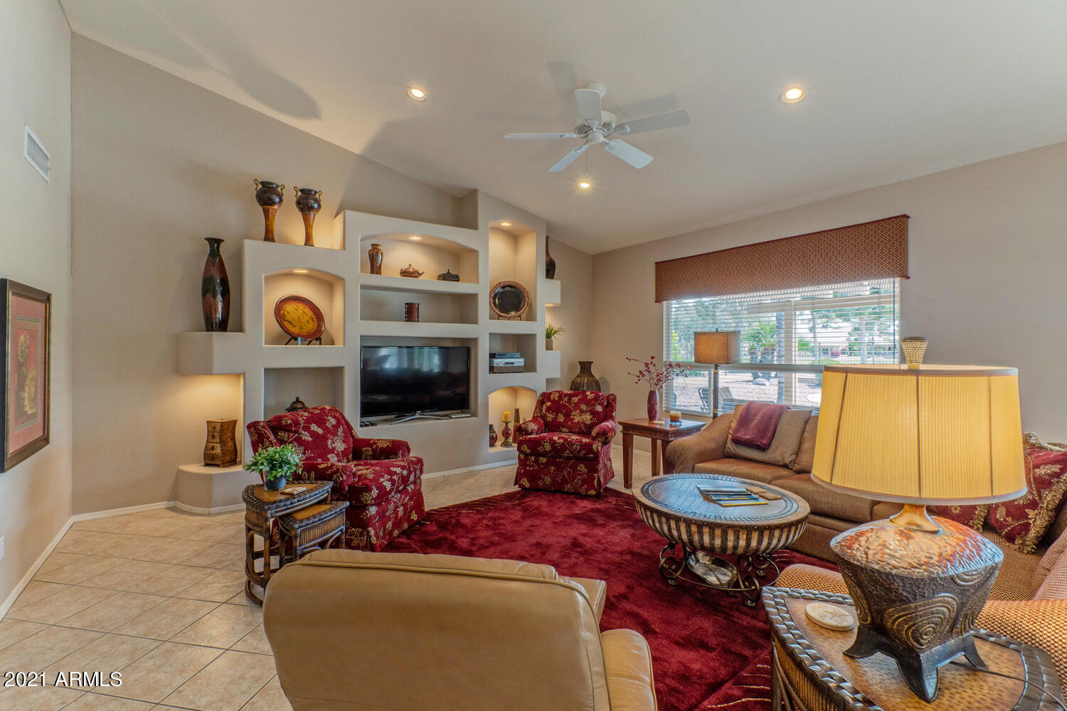15581 Piccadilly Road Goodyear, AZ 85395 - Photo 5 of 26 Living Area