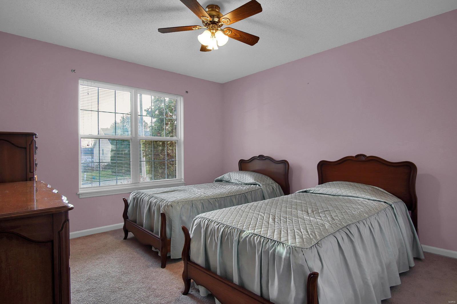 37 Chelsea Road Collinsville, IL 62234 - Photo 12 of 17 Gallery Image 12