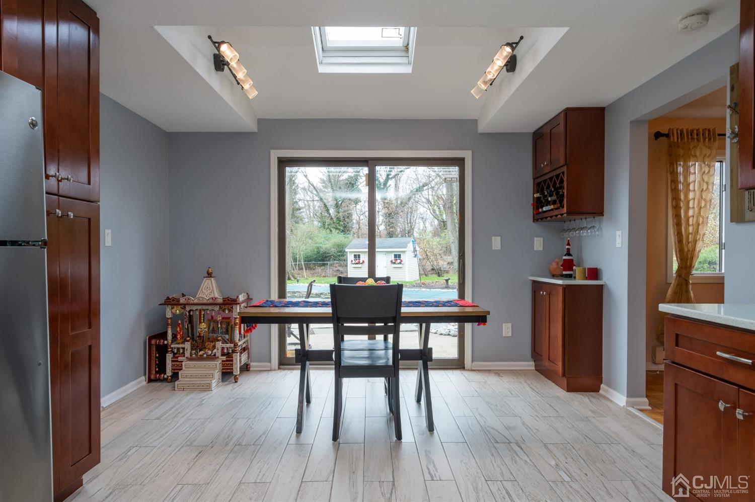 13 Peru Street Edison, NJ 08820 - Photo 7 of 24 Gallery Image 7