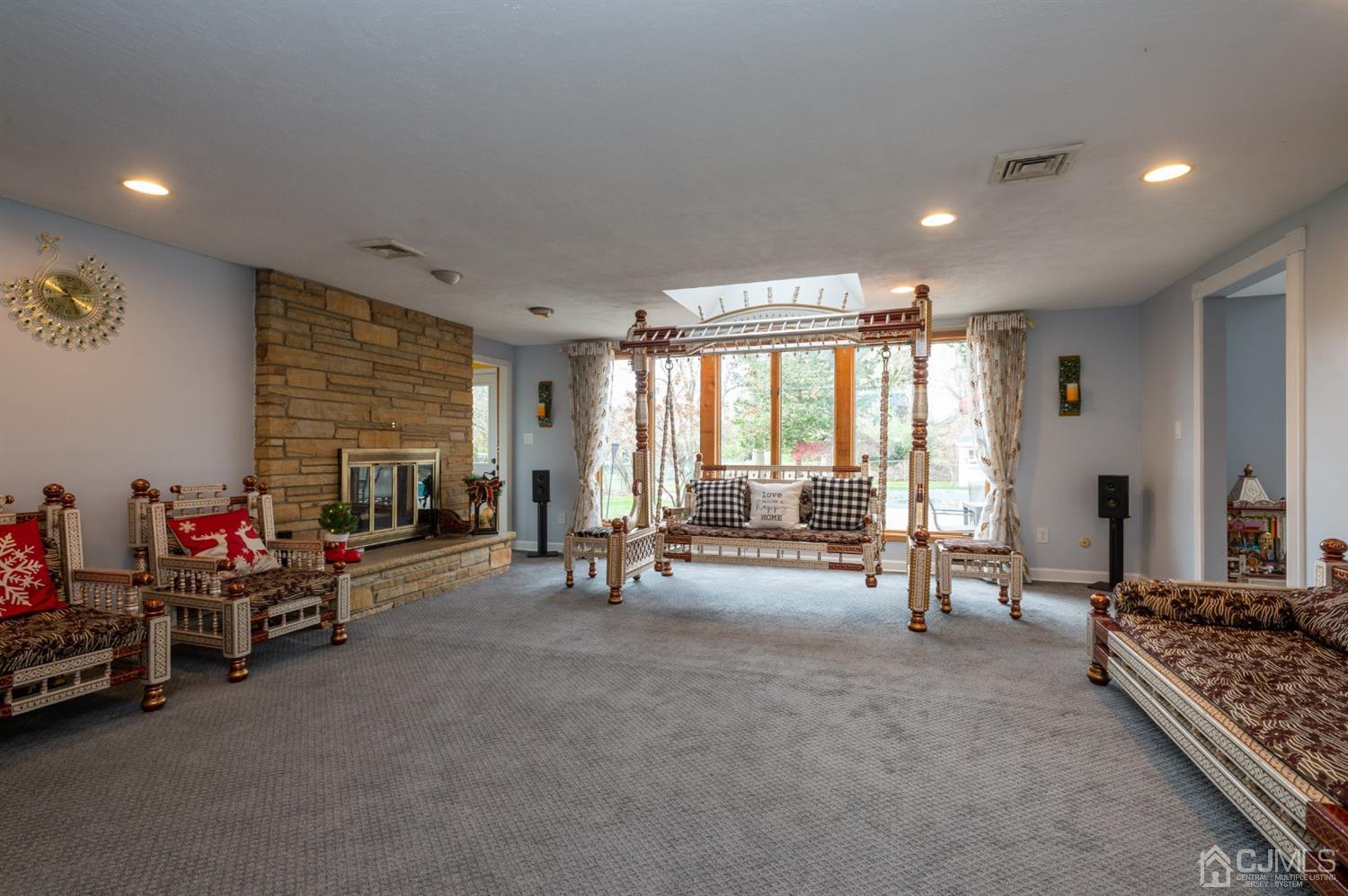 13 Peru Street Edison, NJ 08820 - Photo 9 of 24 Gallery Image 9
