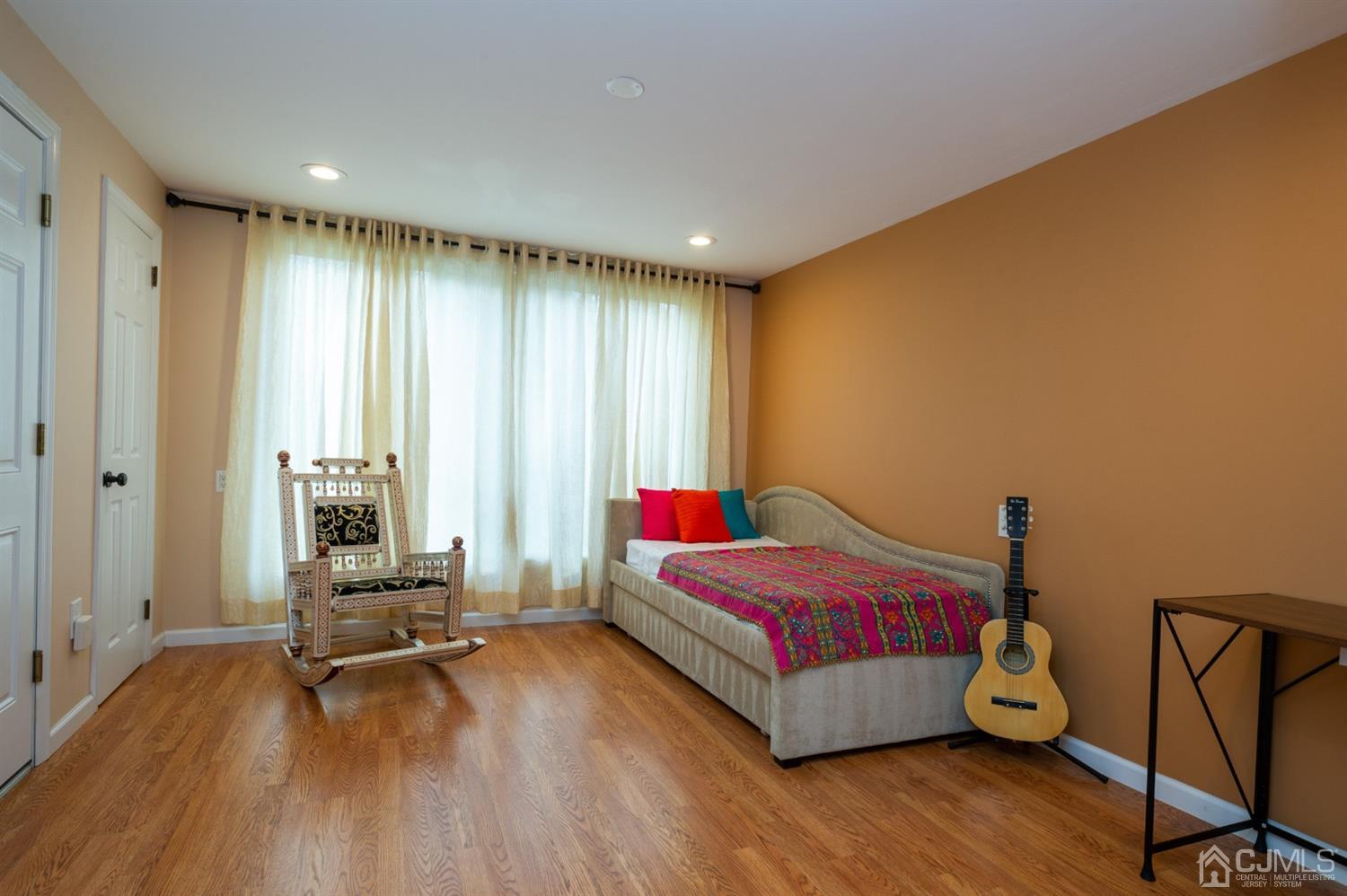 13 Peru Street Edison, NJ 08820 - Photo 10 of 24 Gallery Image 10