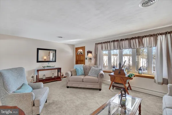 $424,900 | 4490 Conewago Road, Dover, PA 17315