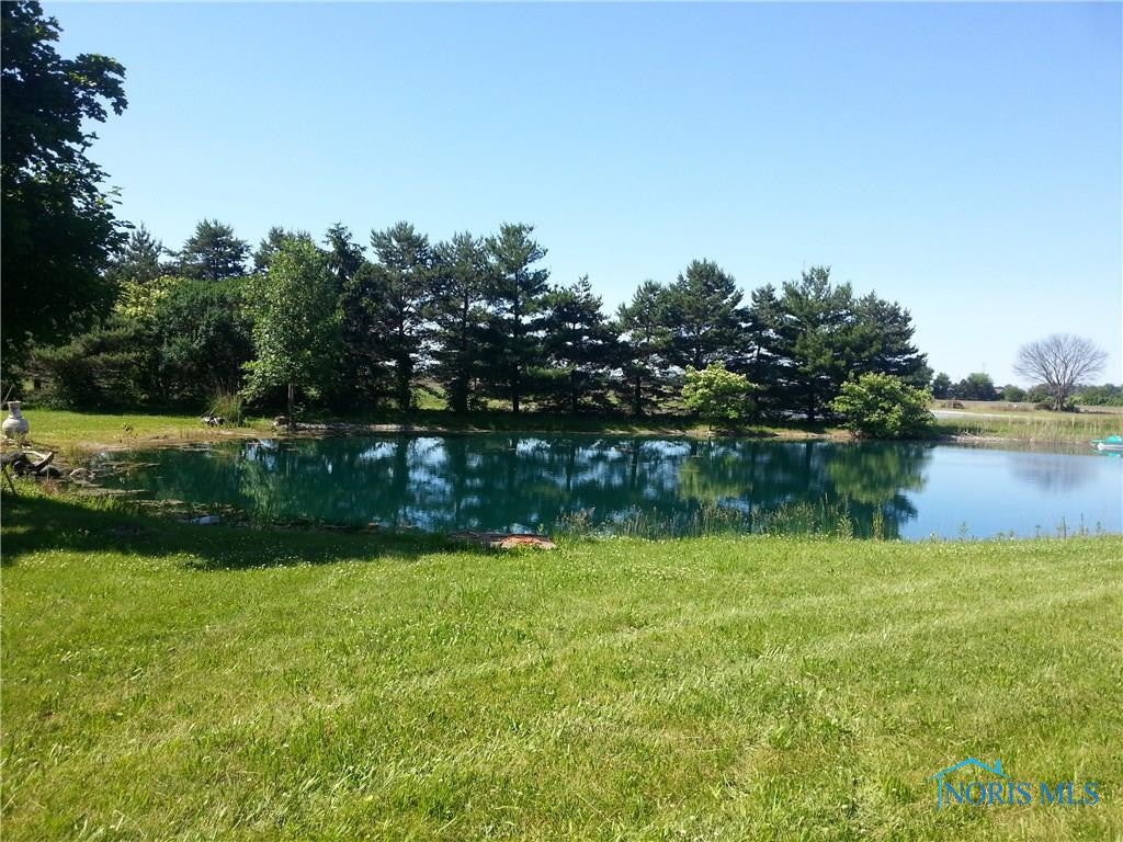 1425 North Stadium Road Oregon, OH 43616 - Photo 3 of 9 Gallery Image 3