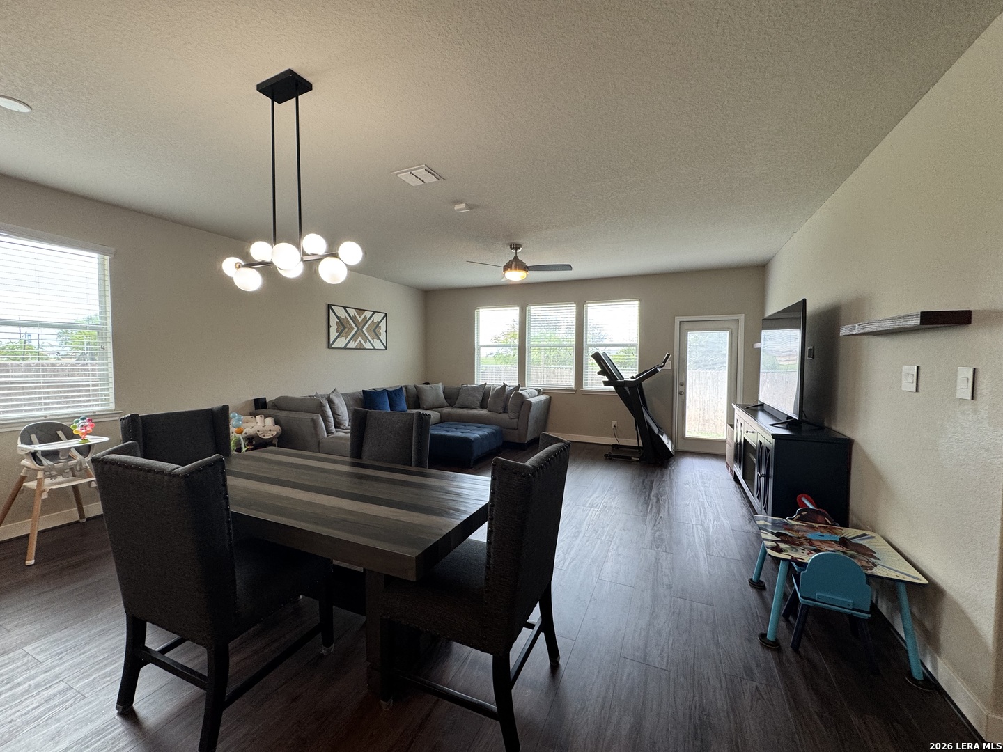 9918 Copper Rise Converse, TX 78109 - Photo 5 of 18