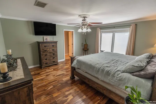 $415,000 | 633 Sunrise Avenue, Uvalde, TX 78801