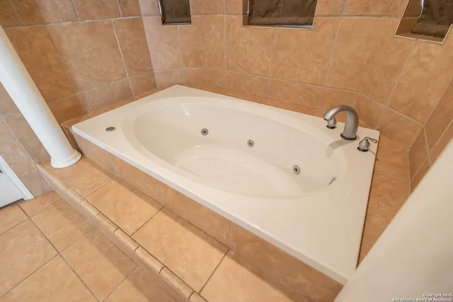 $415,000 | 633 Sunrise Avenue, Uvalde, TX 78801