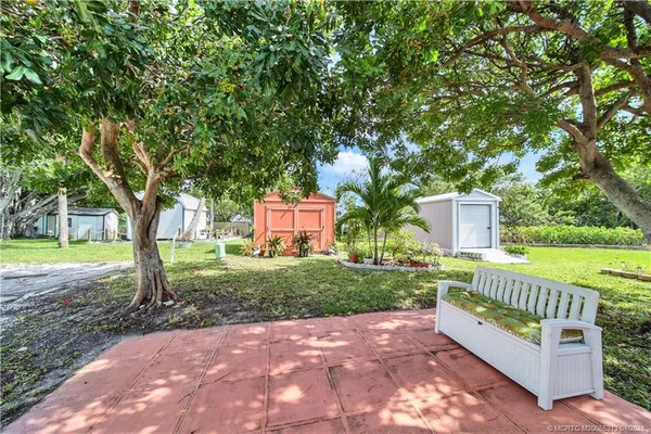 $249,000 | 10701 South Ocean Drive, Unit 611, Jensen Beach, FL 34957