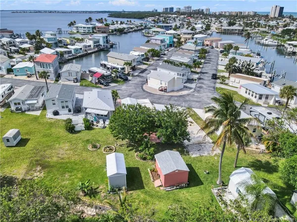 $249,000 | 10701 South Ocean Drive, Unit 611, Jensen Beach, FL 34957