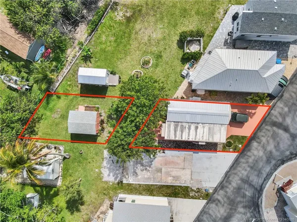 $249,000 | 10701 South Ocean Drive, Unit 611, Jensen Beach, FL 34957