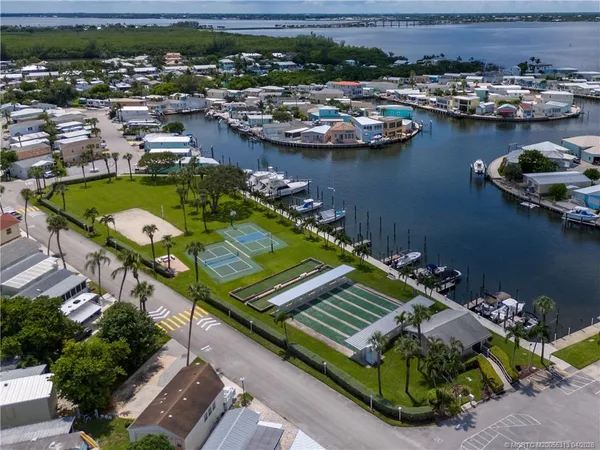 $249,000 | 10701 South Ocean Drive, Unit 611, Jensen Beach, FL 34957