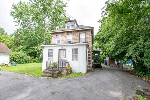 $299,900 | 297-301 East North Street, Geneva City, NY 14456