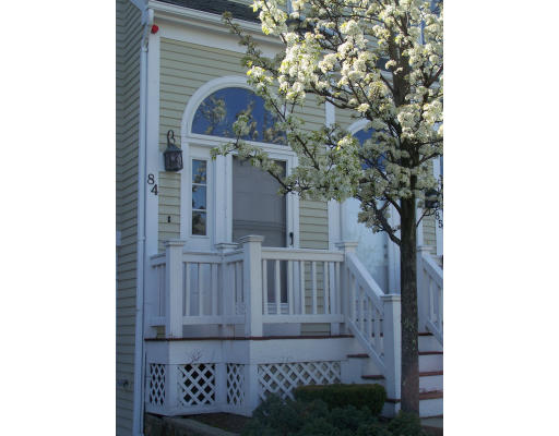 84 Abington Road, Unit 84 Danvers, MA 01923 - Photo 1 of 13 Gallery Image 1