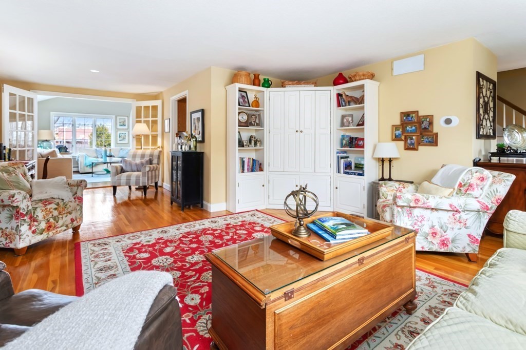 49 Anchor Road Lynn, MA 01904 - Photo 3 of 40 Gallery Image 3