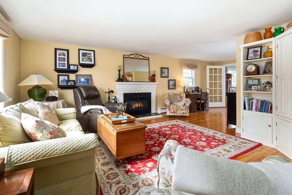 49 Anchor Road Lynn, MA 01904 - Photo 8 of 40 Gallery Image 8