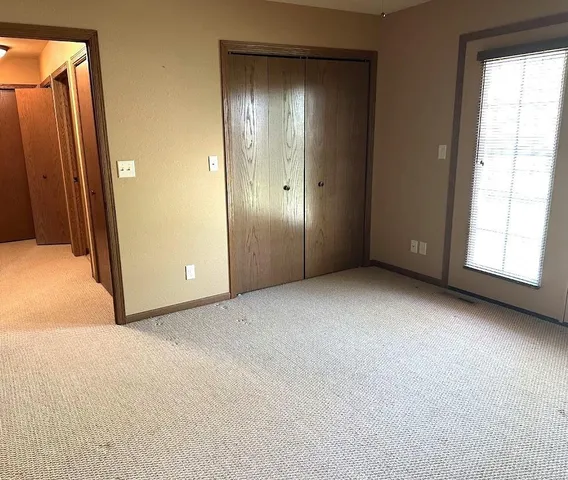 $245,900 | 413 River Bluff Drive, Windom, MN 56101