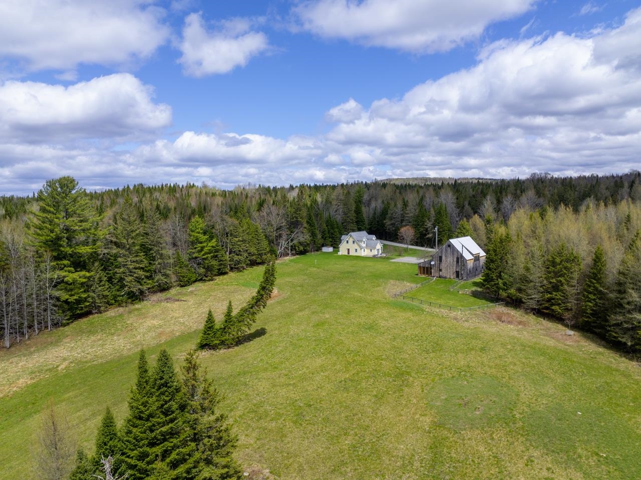 675 Sanderson Hill Road Charleston, VT 05872 - Photo 12 of 60