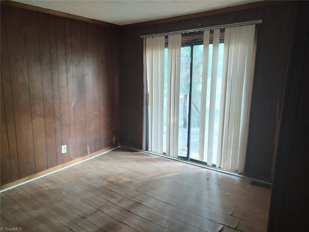 203 South Fieldcrest Road Eden, NC 27288 - Photo 7 of 19 Gallery Image 7