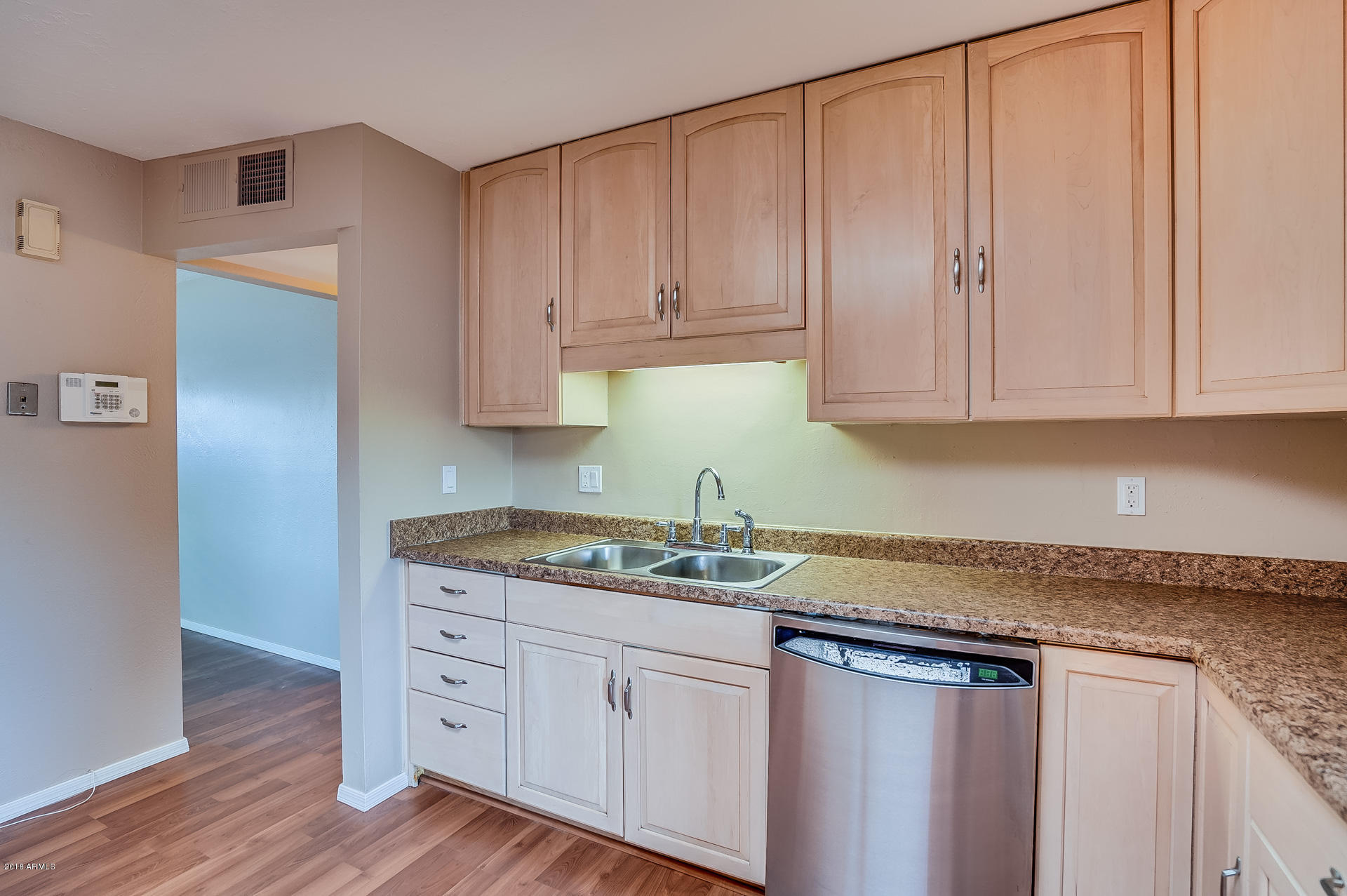 3419 West Bloomfield Road Phoenix, AZ 85029 - Photo 4 of 14 Bloomfield-6