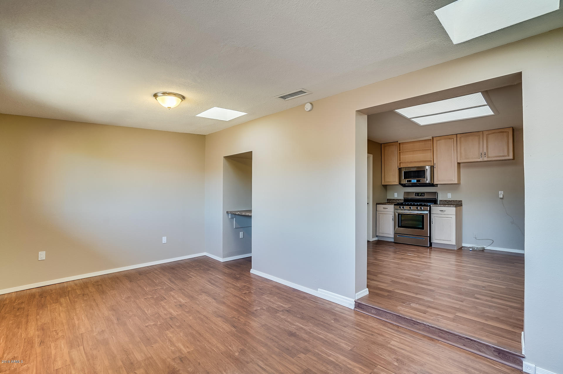 3419 West Bloomfield Road Phoenix, AZ 85029 - Photo 6 of 14 Bloomfield-9