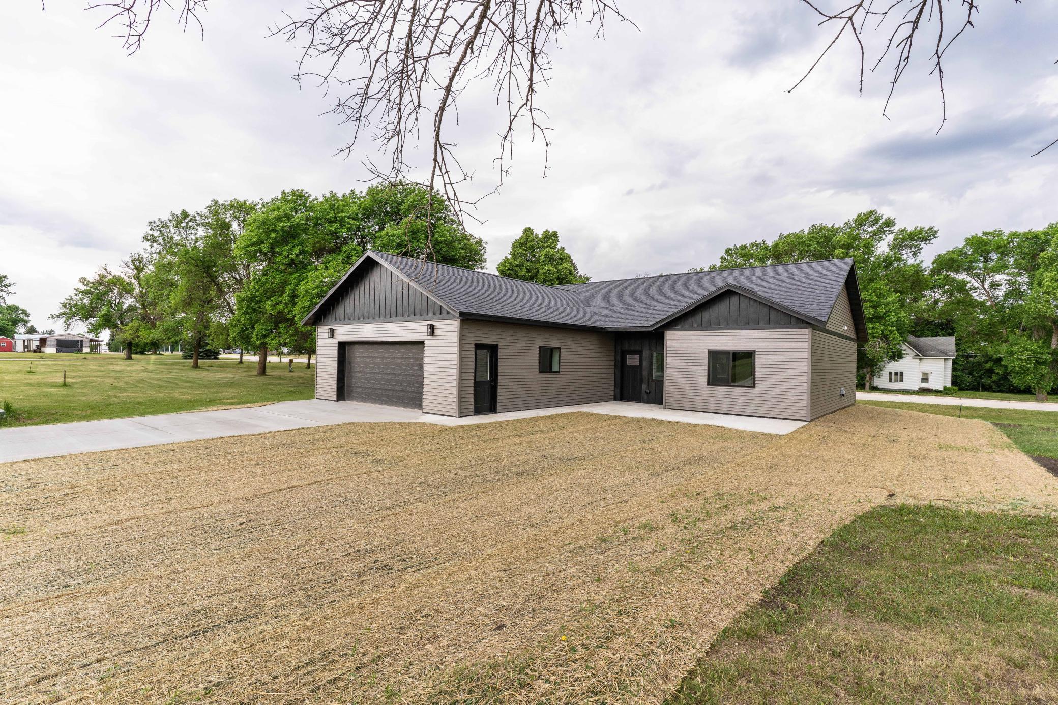 313 1st Street Northeast Rothsay, MN 56579 - Photo 2 of 33