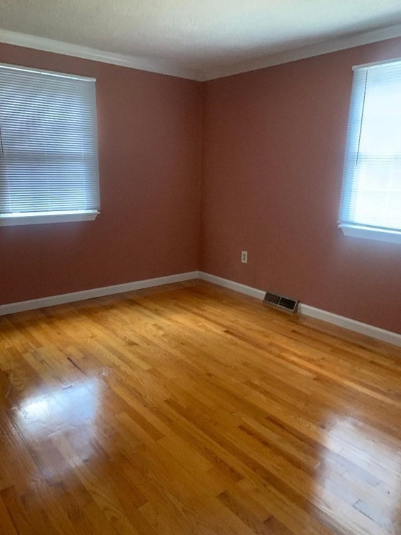 321 Montgomery Road Westfield, MA 01085 - Photo 6 of 11