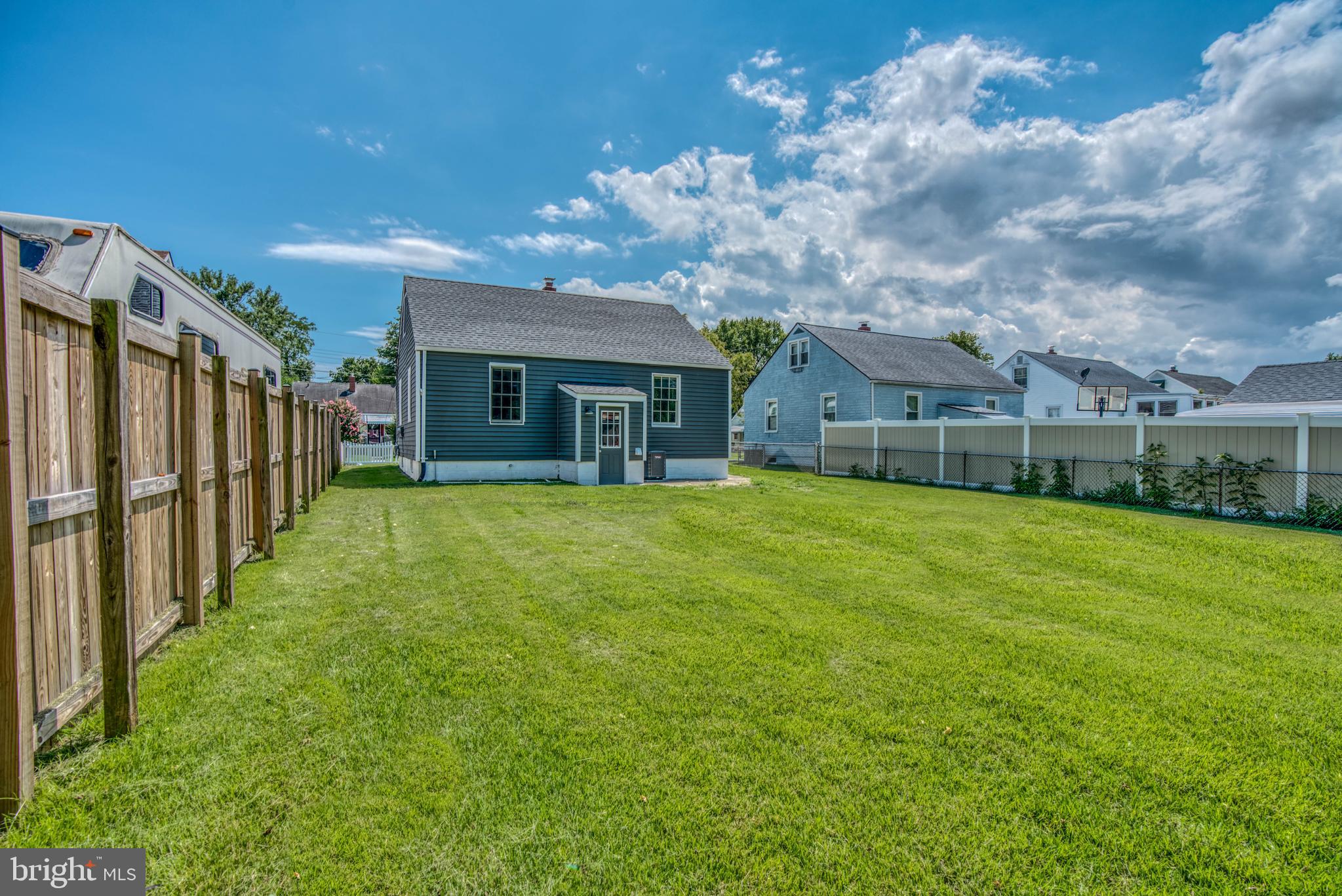 822 Martin Road Baltimore, MD 21221 - Photo 11 of 49 Gallery Image 11