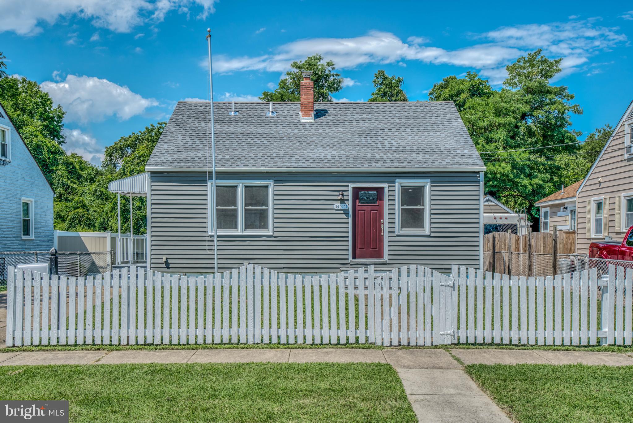 822 Martin Road Baltimore, MD 21221 - Photo 3 of 49 Gallery Image 3
