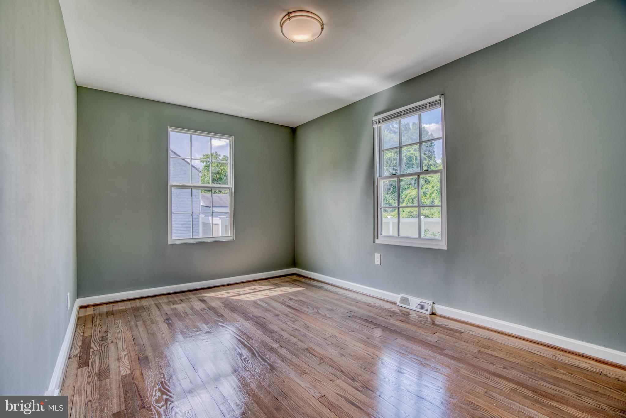 822 Martin Road Baltimore, MD 21221 - Photo 31 of 49 Gallery Image 31