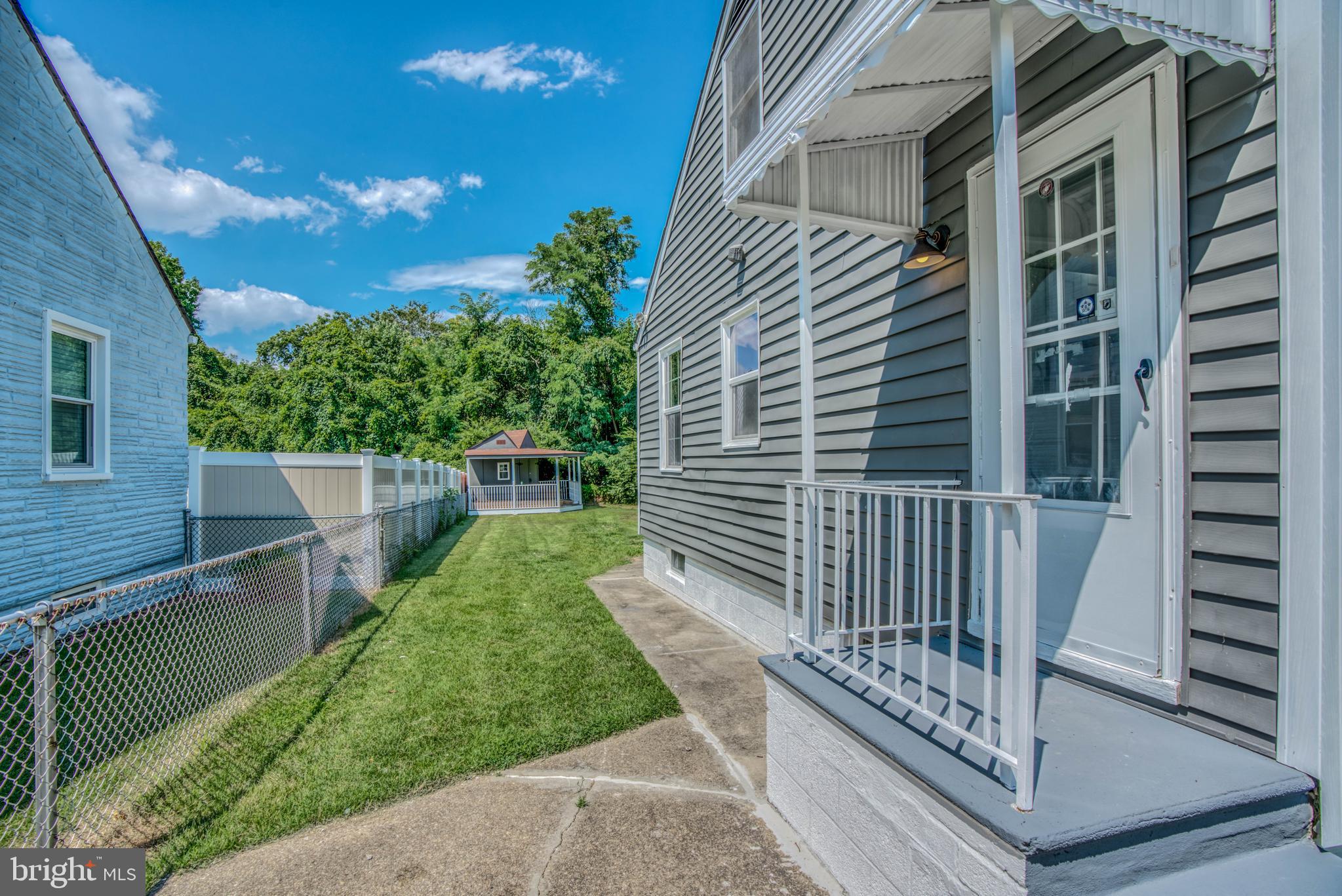 822 Martin Road Baltimore, MD 21221 - Photo 8 of 49 Gallery Image 8