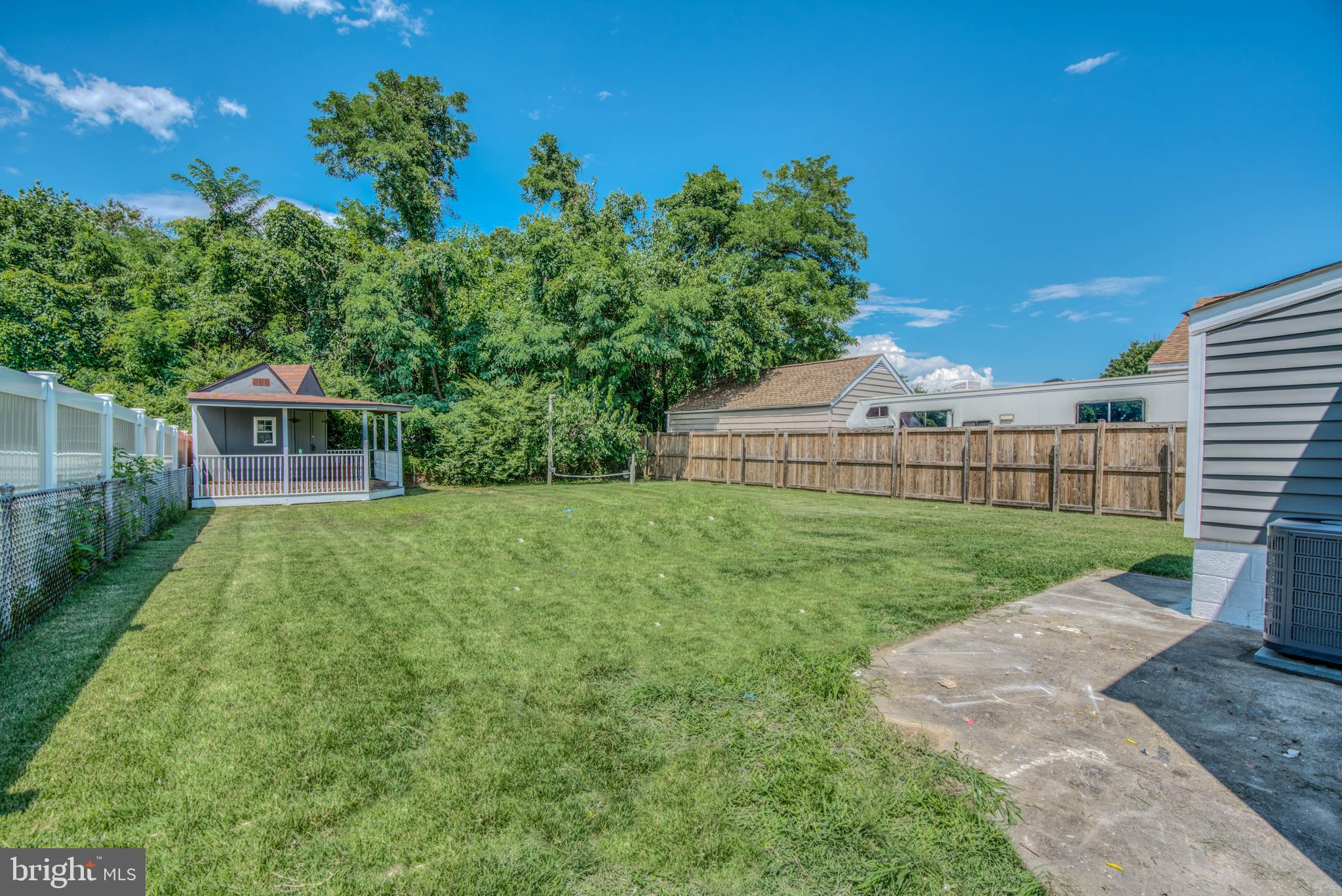 822 Martin Road Baltimore, MD 21221 - Photo 9 of 49 Gallery Image 9
