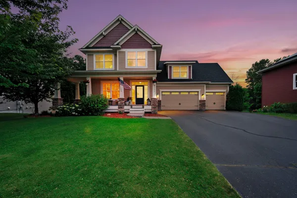 $585,000 | 15692 Enfield Avenue North, Hugo, MN 55038
