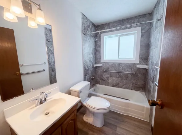 $330,000 | 8183 Henslowe Avenue South, Cottage Grove, MN 55016