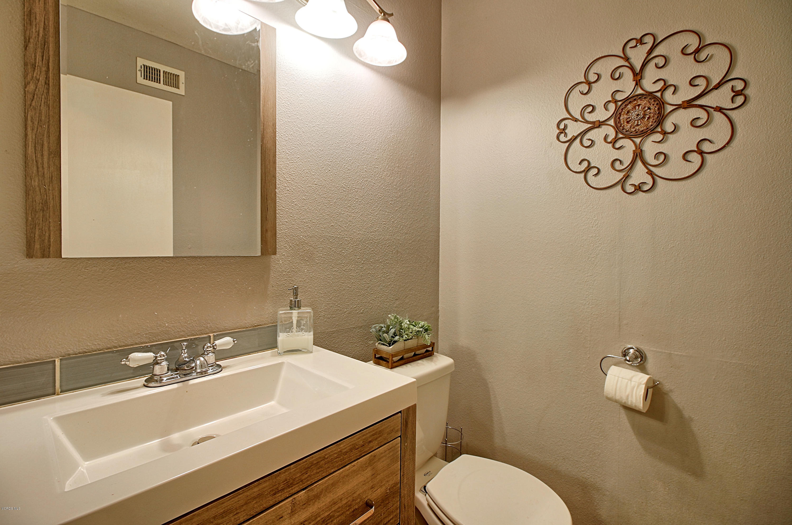 637 Fernglen Circle Fillmore, CA 93015 - Photo 13 of 28 0028_IMG_0085_6_7